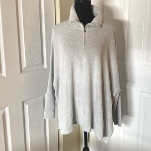 TOMMY BAHAMA Sz Lg/XL silver grey 1/2 zip w/lurex knit, dolman sleeves EUC